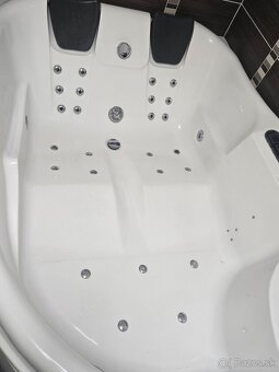 Hydromasažná vaňa Wellis - 4