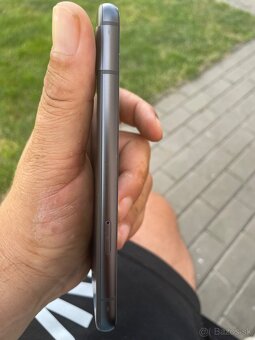 google pixel 8a - 4