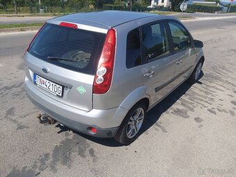 Ford Fiesta - 4