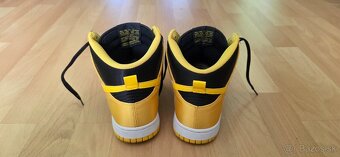 Nike Dunk High Satin Goldenrod - 4