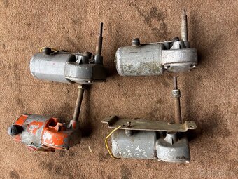 Motorček stierača - 4