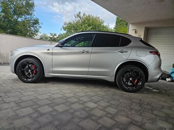 Alfa romeo stelvio quadrifoglio - 4