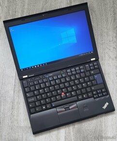 Lenovo ThinkPad X220 - 4