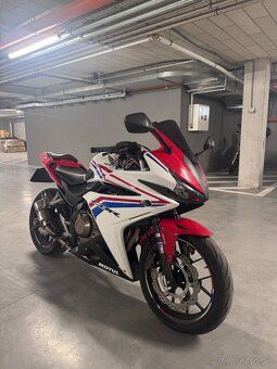 Honda CBR500r - 4