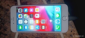 Predám Iphone 6 - 4