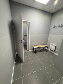 🧹 Profesionálne upratovacie služby – Bratislava a okolie 🏠🏢 - 4