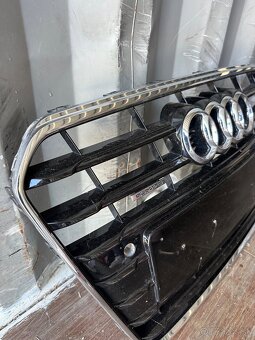 Audi A5 (2012) S-line- nepoškodená maska - 4