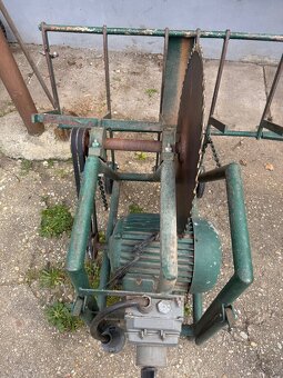 Cirkulár - 4