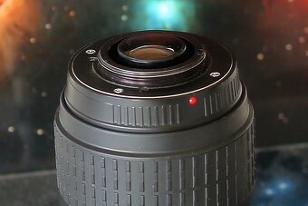 Sigma APO Macro Super 70-300mm/4-5,6/M42 Japan. - 4