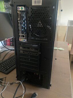 Ryzen 5 3600 / GTX 1660 Super / 16GB - 4