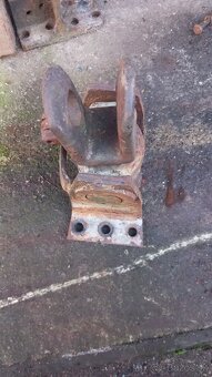 Predám zaves na zetor3011. 4011 - 4