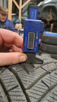 zimné 205/60/16 - 4