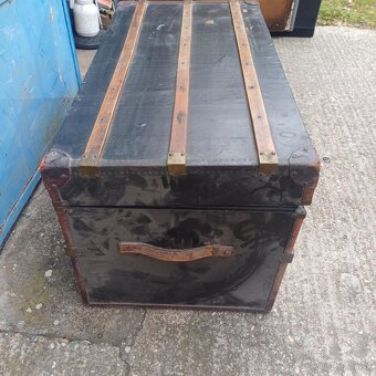 Starožitný lodný kufor - 4