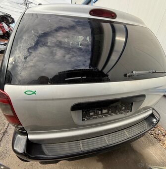 Chrysler Voyager 2,8D - 4