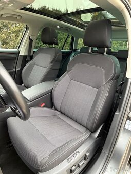 ŠKODA SUPERB COMBI IV,DSG,MATRIX,PANO,KAMERA,ZIMNE PNEU - 4