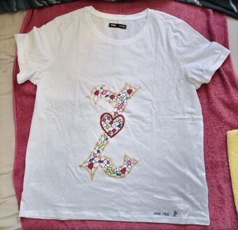 Predam nohavice a tricko - 4