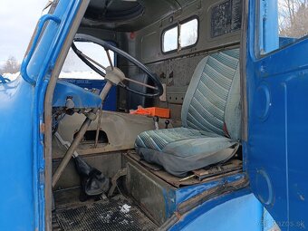 Praga V3S sklapač s TP - 4