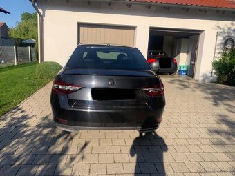 Superb 4X4 Sportline - 4