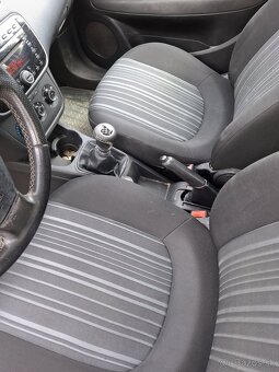 Predám Fiat punto evo - 4