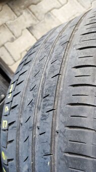225/55R17 97W. Continental premium contact6 - 4