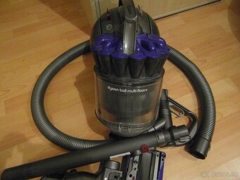 Dyson - 4