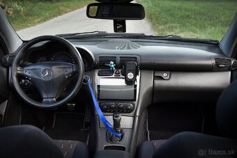 Mercedes C - 4