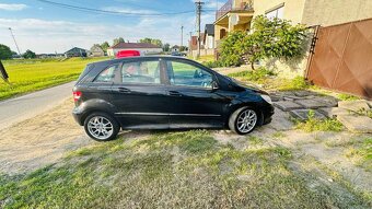 🚗 Mercedes-benz B180 CDI - 4