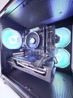 Herný PC Ryzen 5 5500 / RX 5700 XT / 16GB RAM / 500GB NVMe - 4