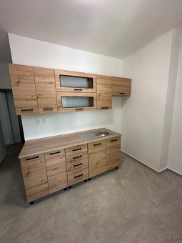 2 izbovy tehloby byt na 1.poschodi v Dun.Strede - 4