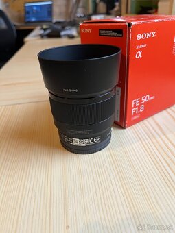 Sony 50mm FE f/1.8 - 4