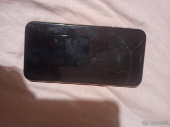 Predám IPhone Xs rosé gold 64gb - 4