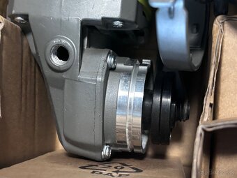 Ryobi uhlová bruska Rag800-125 nepouzita - 4