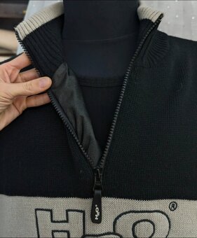 Štýlový vlnený sveter H2O - 4