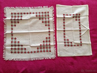 Vyšívané obrusy - 4