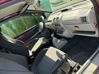 Renault Twingo 1.2 benzín 2000 - 4