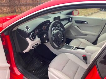 Mercedes-Benz CLA 180 A/T Shooting Brake,len 22000 KM - 4