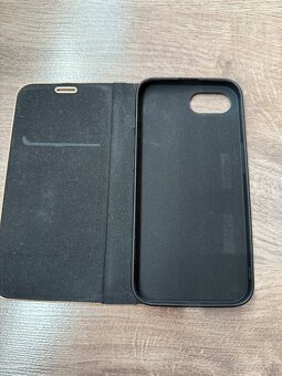 iPhone 16e 128 gb black novy - 4