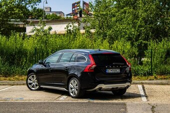 Volvo V60 D5 2.4 205PS - 4