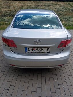 Toyota Avensis D4D T27 2.2d 110kw Premium - 4