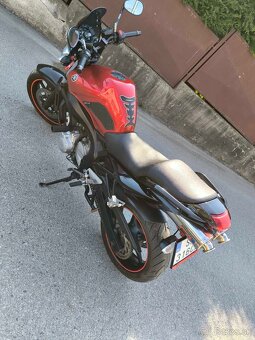 Yamaha FZS 600N - 4