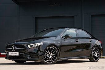 Mercedes-Benz A 180 Sedan AMG Line / EDITION / Night Paket - 4