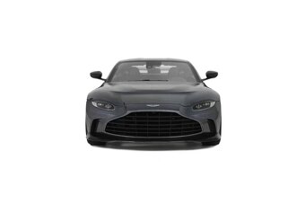 1:18 - Aston Martin V12 Vantage - GT Spirit - 4