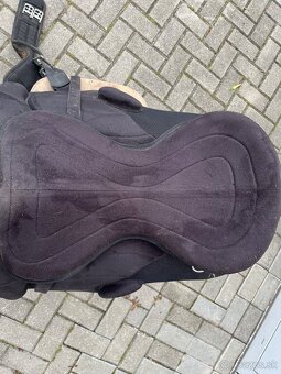 Bezkostrové sedlo na koňa - 4