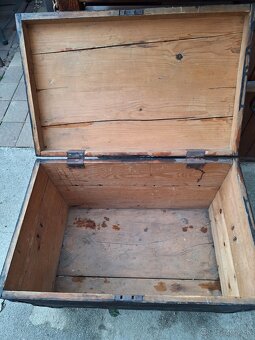 Stará drevenna truhlica - 4