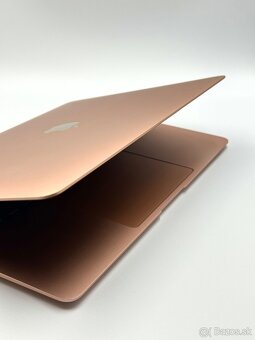 Macbook air 13,3" i5 512gb Gold 2020 / Záruka 12 mes. - 4