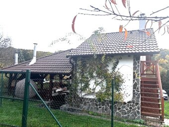 Dva rodinné domy v srdci Myjavských kopaníc – pokoj, príroda - 4