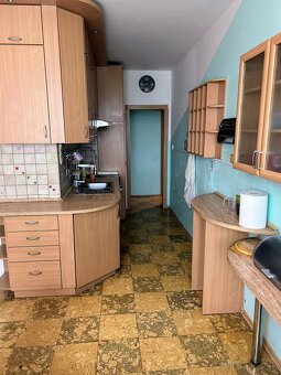 Predám 3 izbový byt - 4