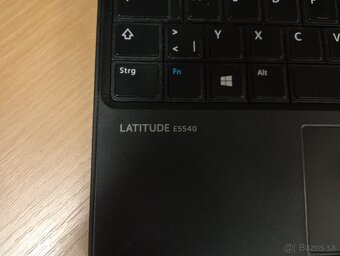 predám nefunkčný notebook Dell Latitude e5540 - 4