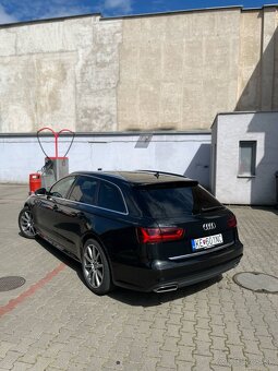 Audi A6 - 4