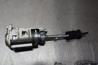 Audi A6 A7 C7 4G 4G0800375 sada zamkov kluc dverovy zamok - 4